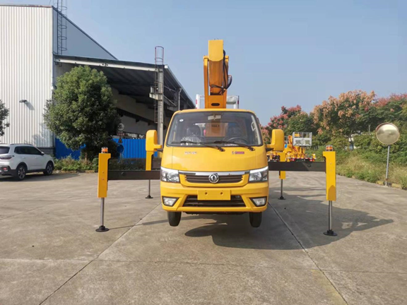 17.5米東風(fēng)途逸高空作業(yè)車(chē)